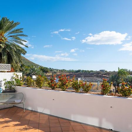 Tamarin Seaside Apartment Exterior photo